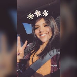 Meet your Posher, Magdalena